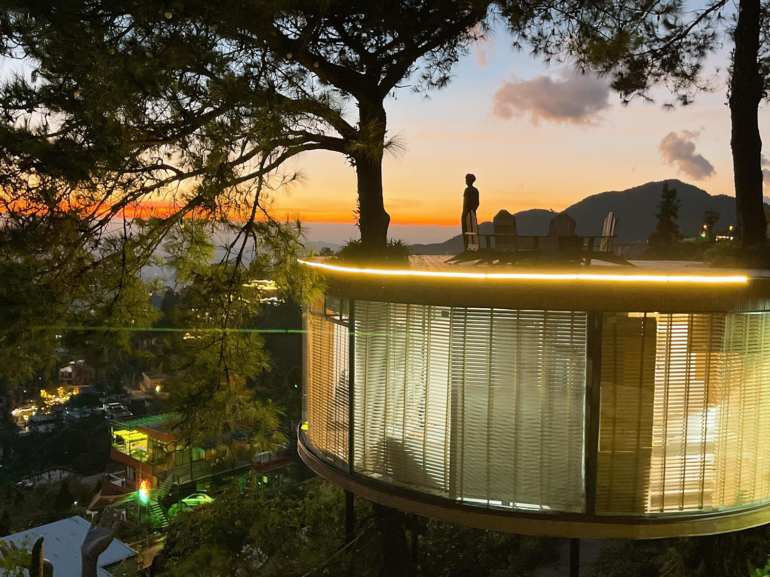 TAM ĐẢO ĐANG LÀ ĐIỂM ĐẾN DU LỊCH HẤP DẪN VÀO CUỐI TUẦN